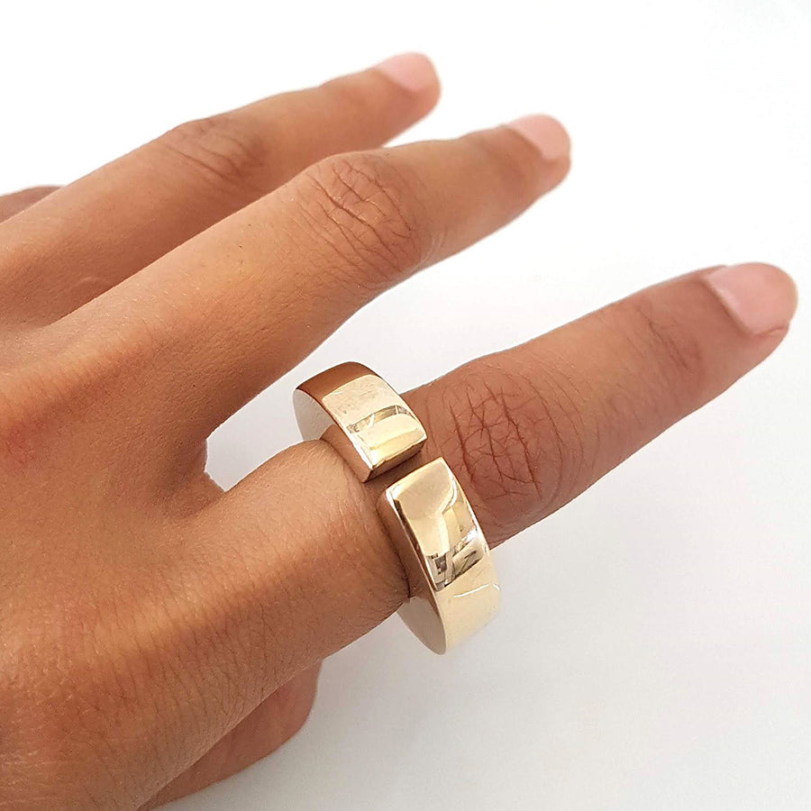 7mm Thin Flat Split Shank Ring in Bronze