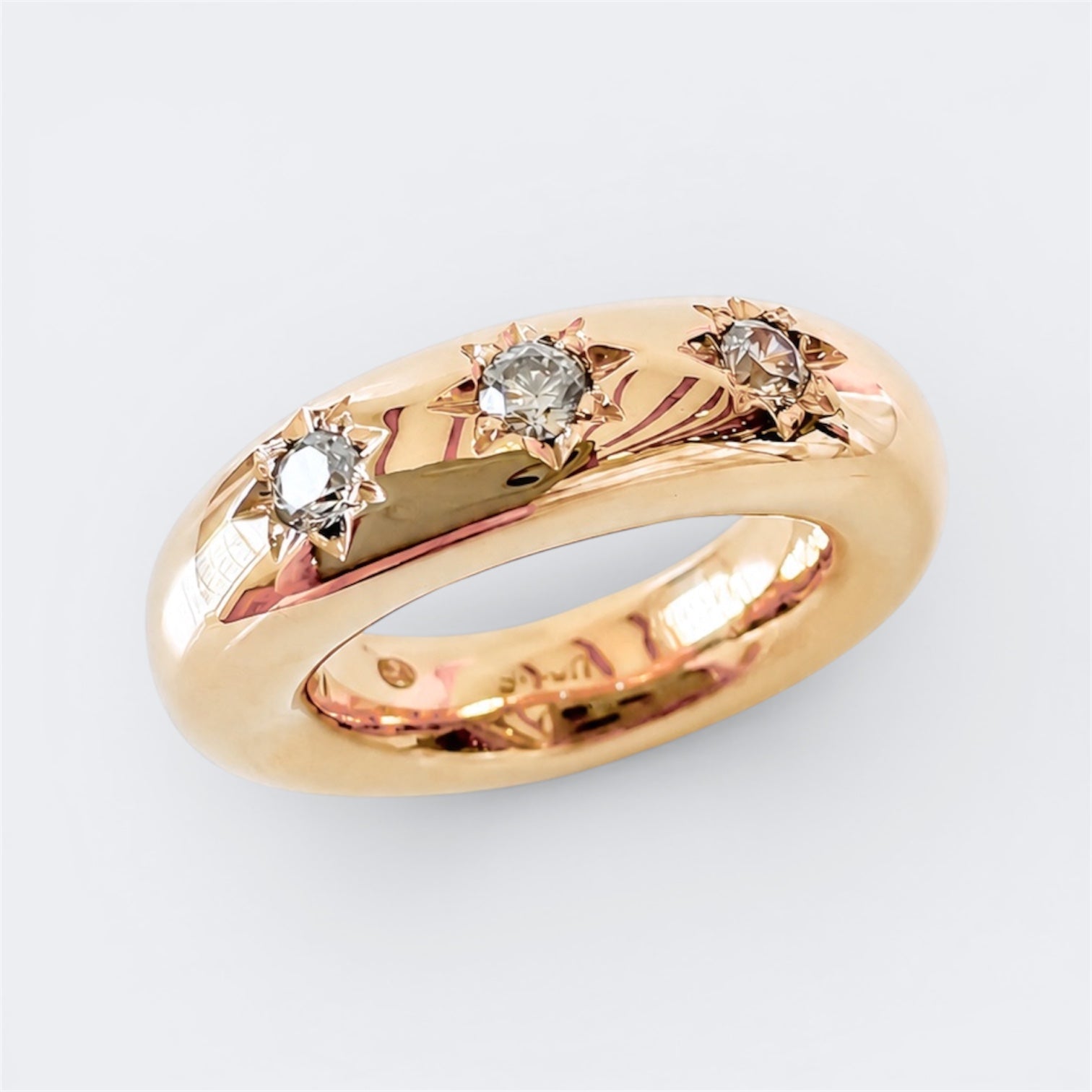 Cubic Zirconia Star Ring in Bronze 7mm
