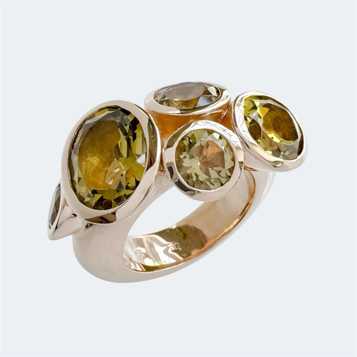Olive Quartz Octopus Ring in Bronze