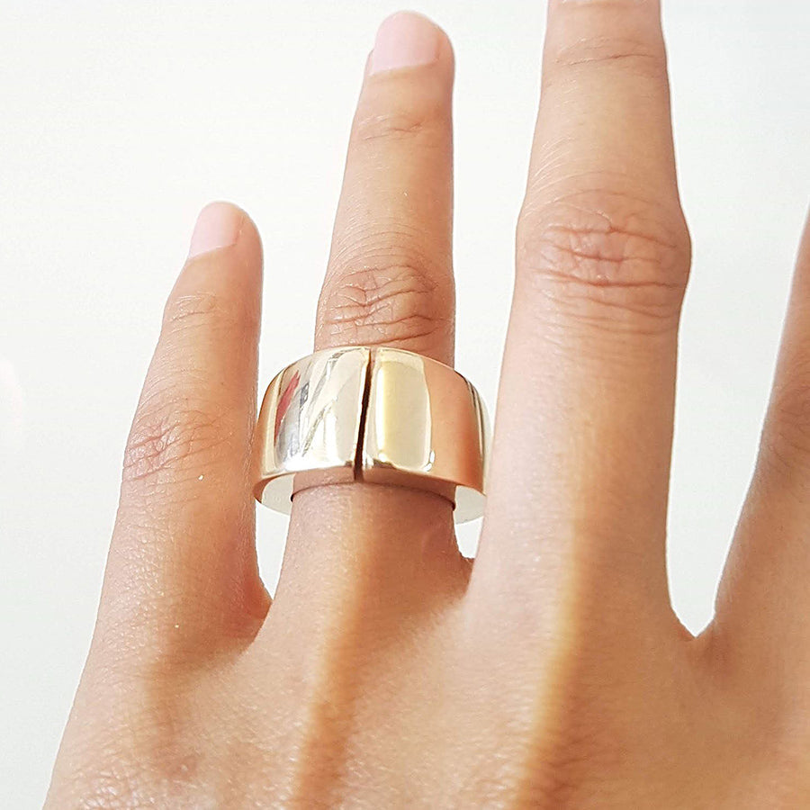 Tapered Split Shank Ring in Bronze