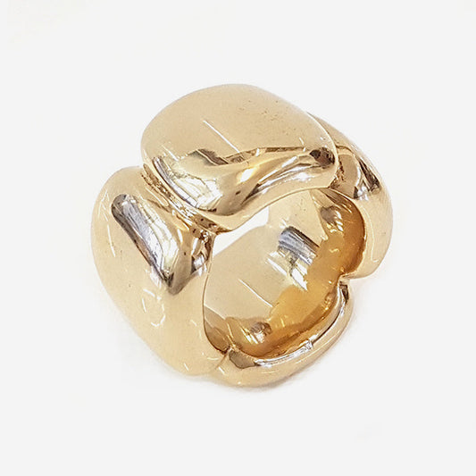 Flat Scalloped Bronze Ring
