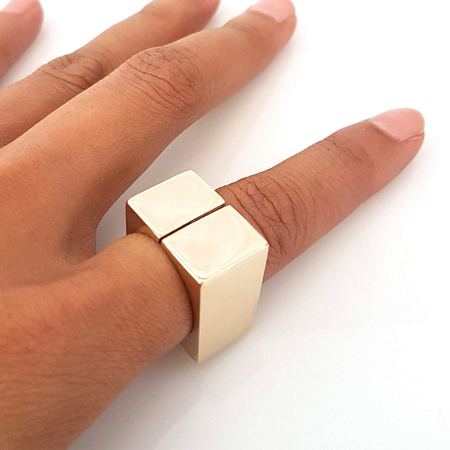 Square Split Shank Ring in Bronze